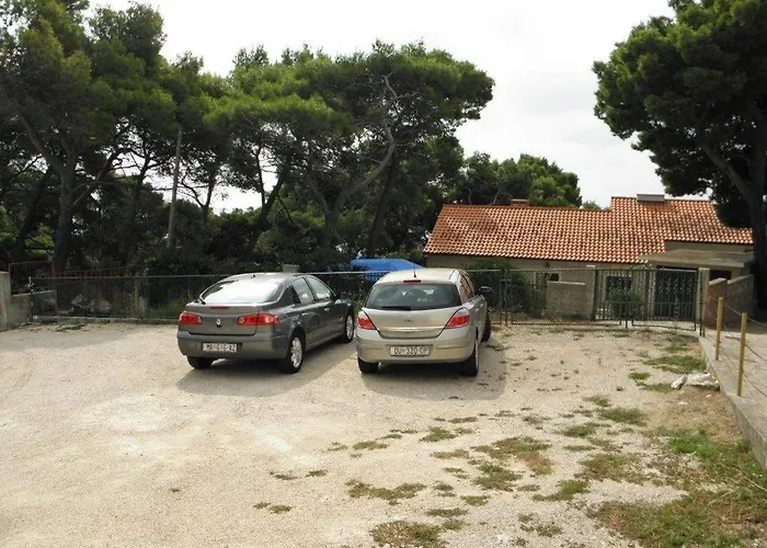 In With Seaview, Terrace, Air Condition, Wifi * Orebić